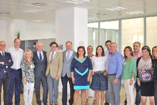 El vocal del CGPJ Álvaro Cuesta durante su visita a la Unidad de Mediación intrajudicial de Murcia